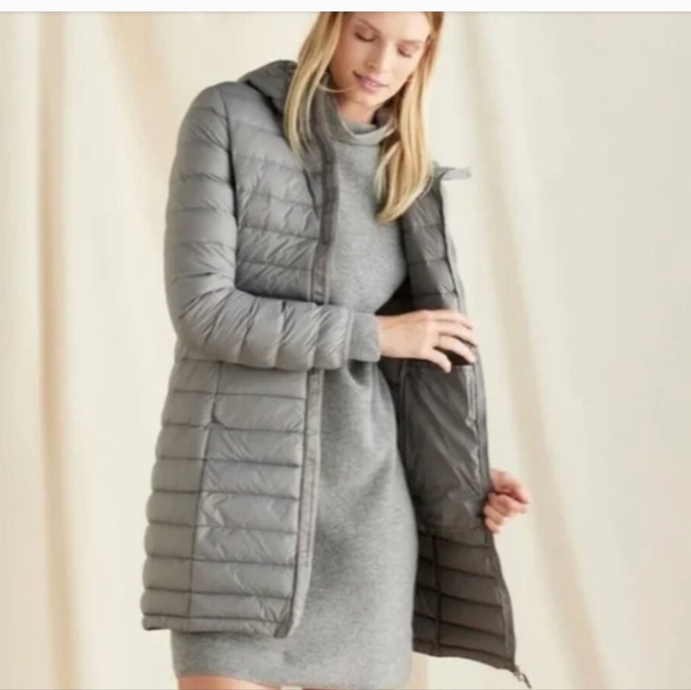 Quince Light Gray Long Hooded Packable Puffer Coat